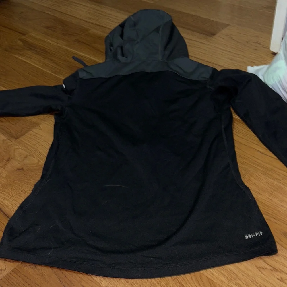 Nike Pro Dri-Fit pull over. Great for running this winter size large